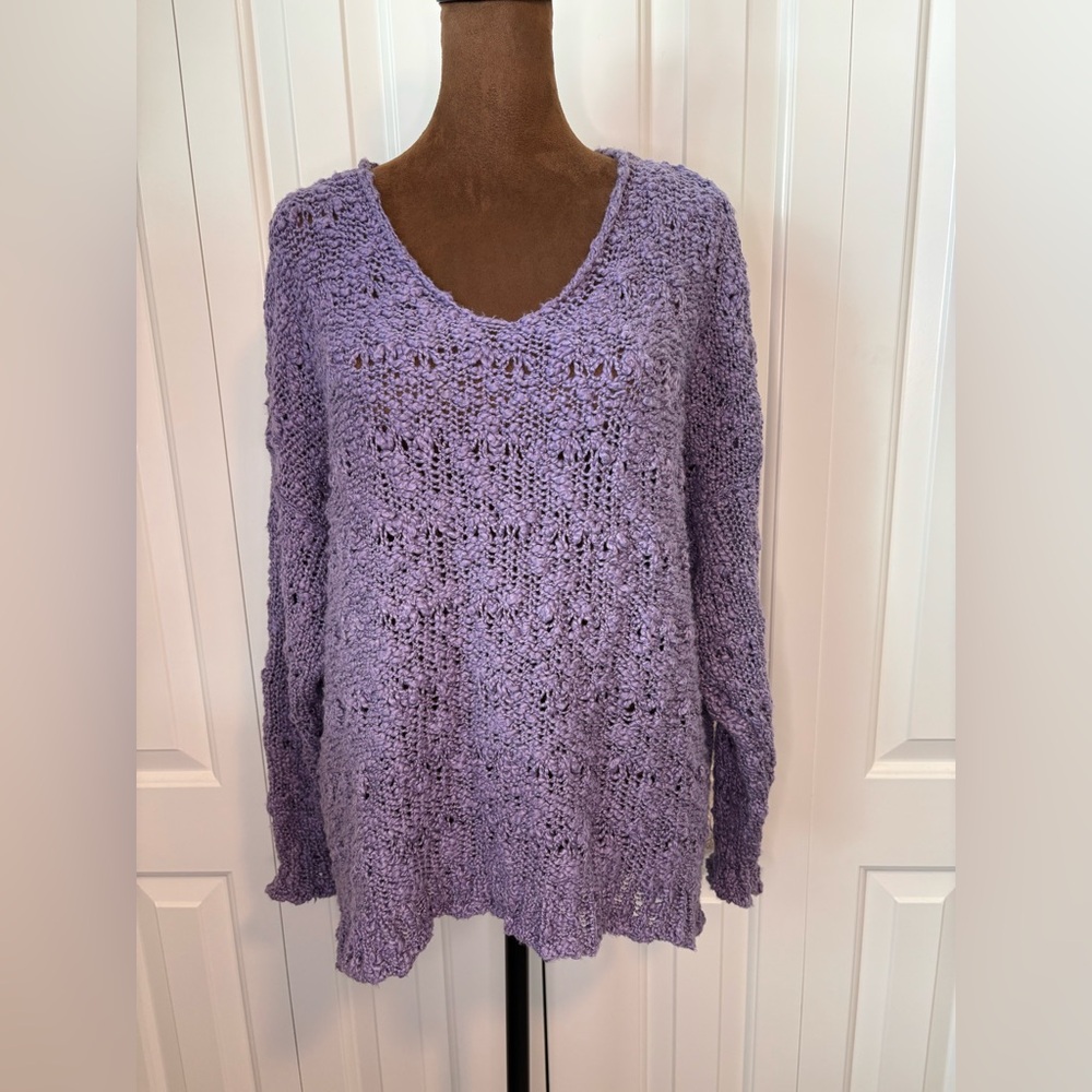 Chelsea & Theodore Lavender V-Neck Open Knit Sweater Size XS